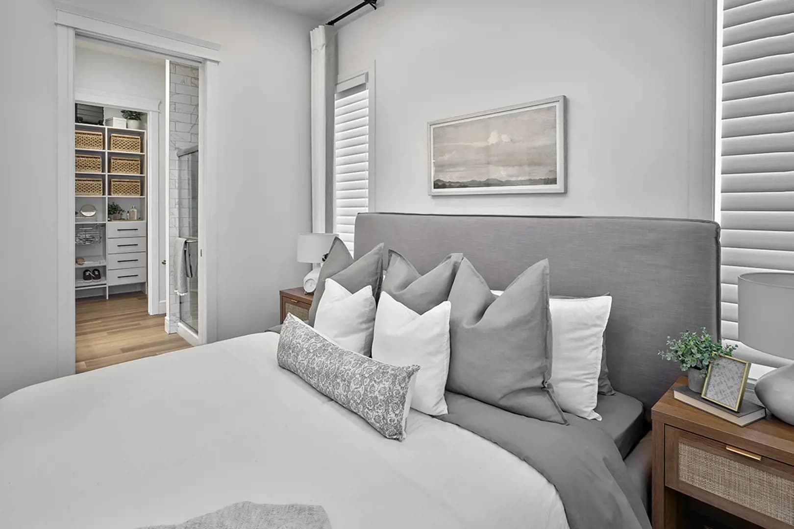 Edgemont Place Bungalows - View 3