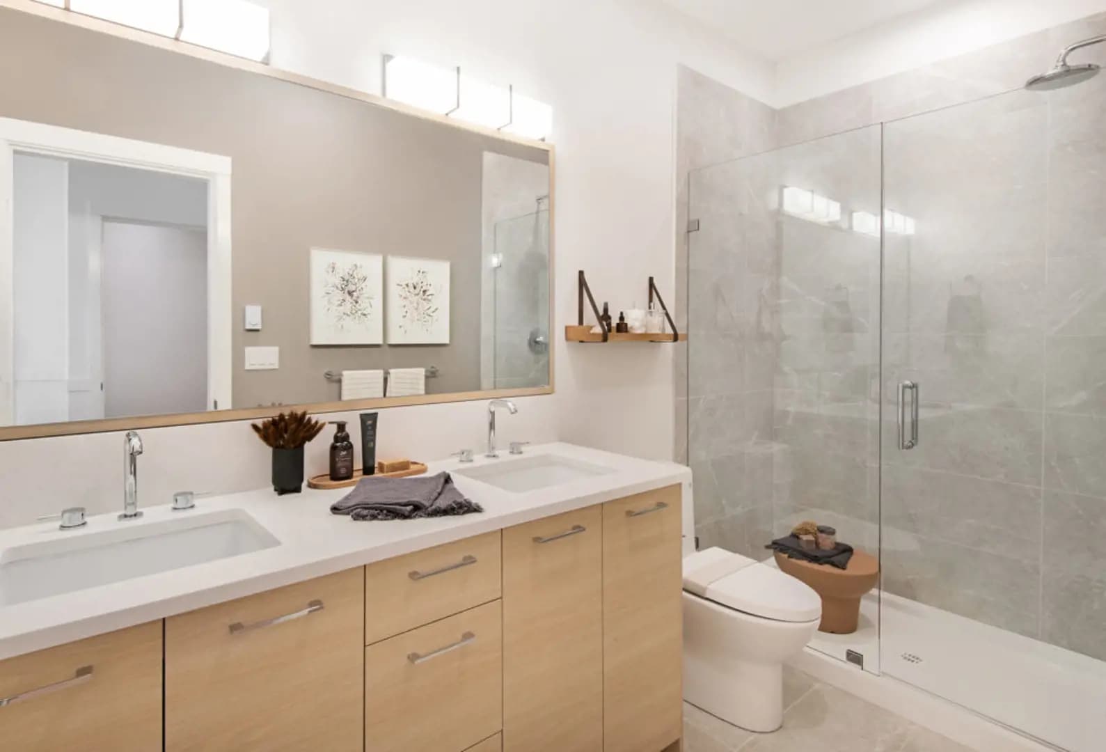 Baycrest West Condos - Coquitlam