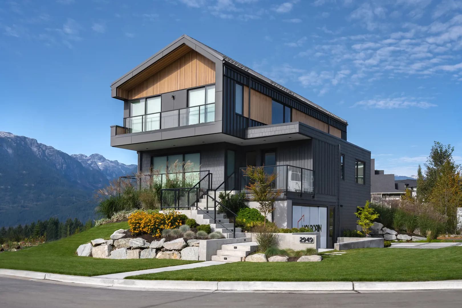University Heights, Squamish