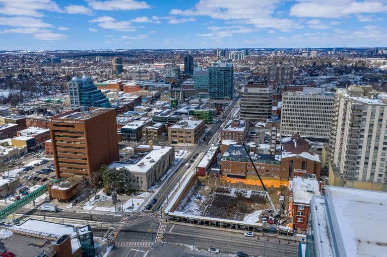 88 Queen St South Condos Brampton