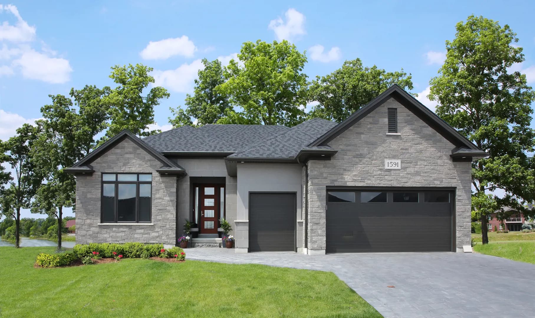 RiverBend Golf Community London