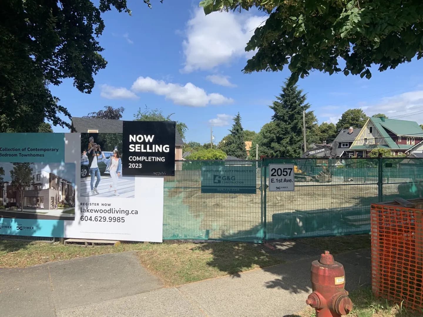 Lakewood Towns - View 3