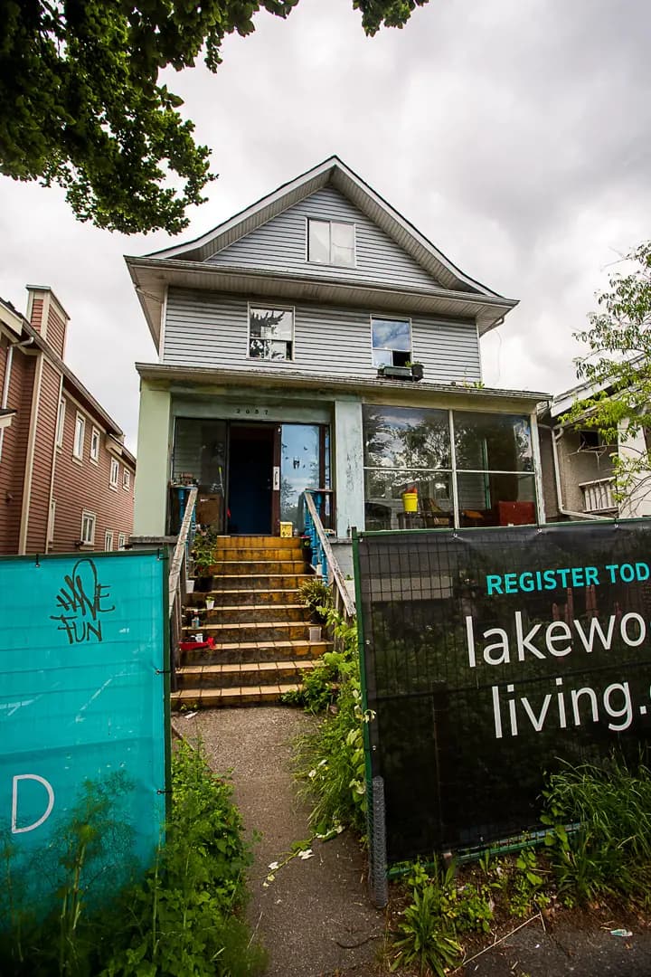 Lakewood Towns - View 6