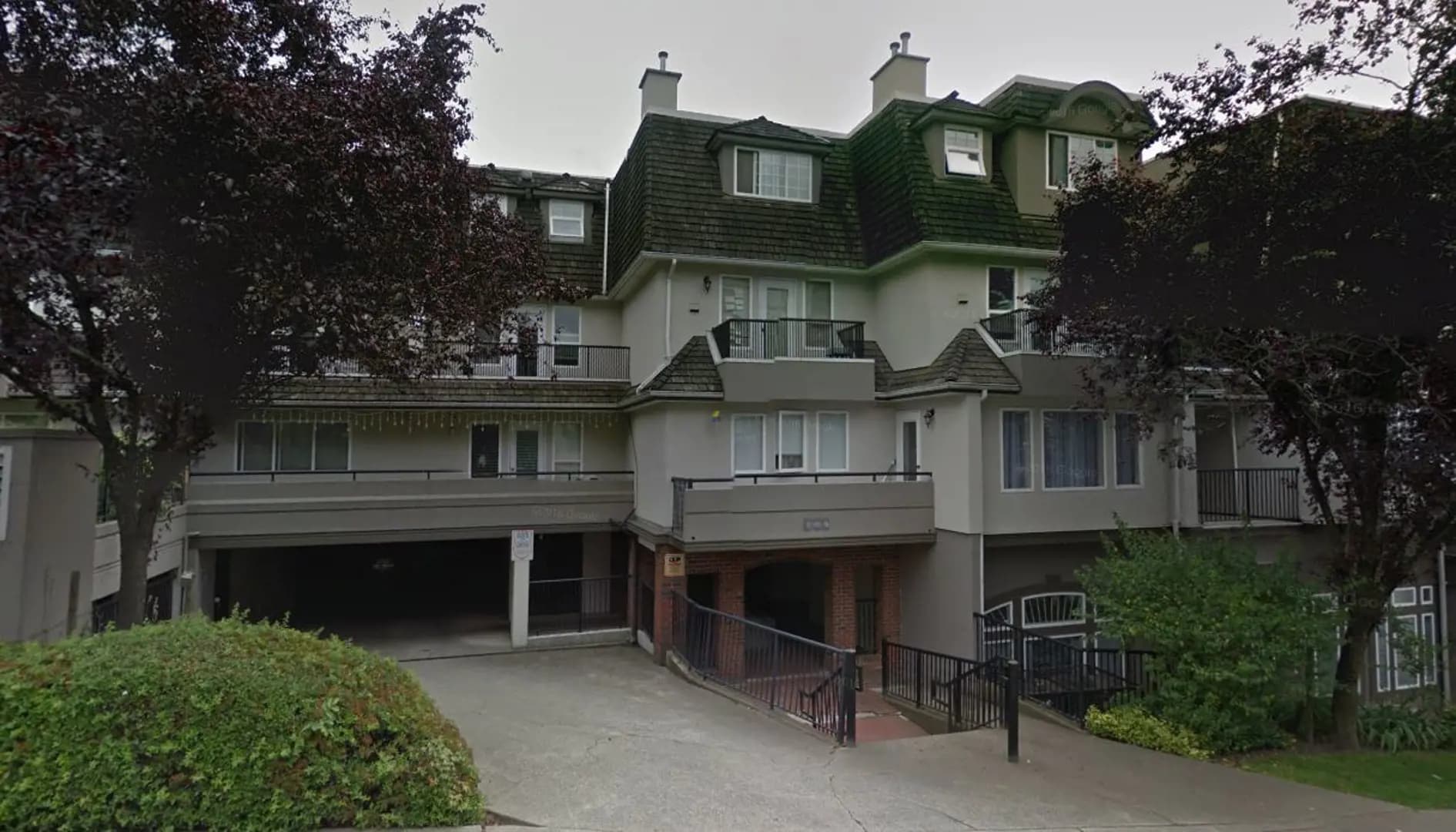 Bastille Condos - View 5